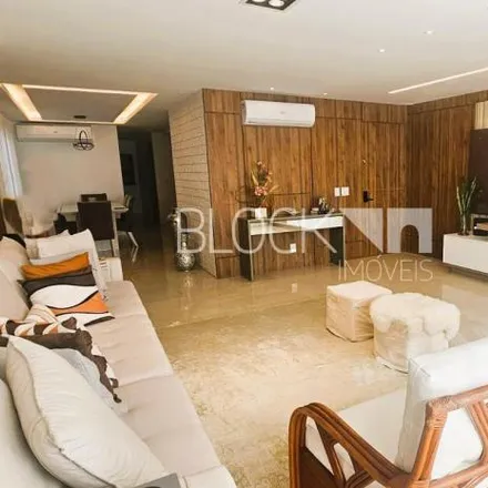 Buy this 3 bed apartment on Rua Engenheiro Haroldo Cavalcânti 200 in Recreio dos Bandeirantes, Rio de Janeiro - RJ