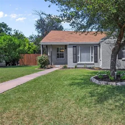 Rent this 3 bed house on 3300 Mission Street in Fort Worth, TX 76109