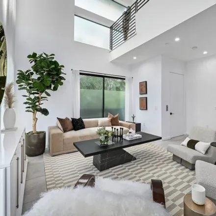 Image 7 - 1385 North Gardner Street, Los Angeles, CA 90046, USA - House for sale