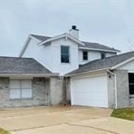 Rent this 3 bed house on Greenshire Drive in Houston, TX 77048