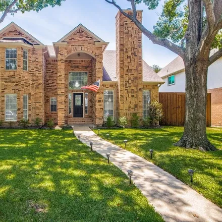 Buy this 4 bed house on 1716 Endicott Drive in Plano, TX 75025
