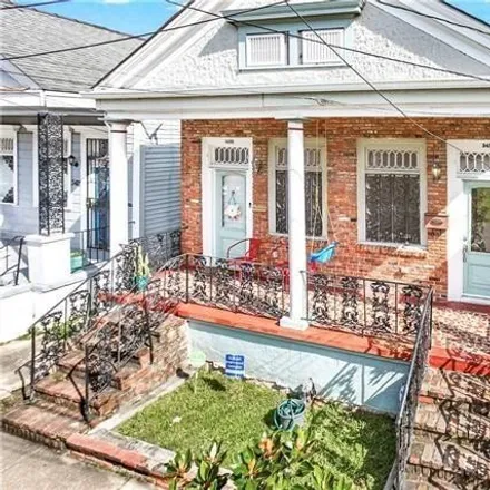 Rent this 1 bed house on 3423 Magnolia Street in New Orleans, LA 70115