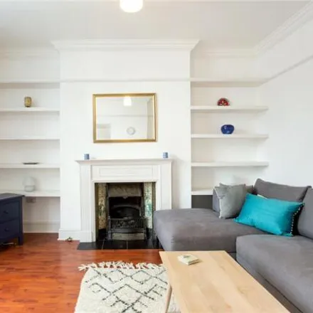 Image 3 - 6 King Henry's Road, Primrose Hill, London, NW3 3QP, United Kingdom - Townhouse for sale