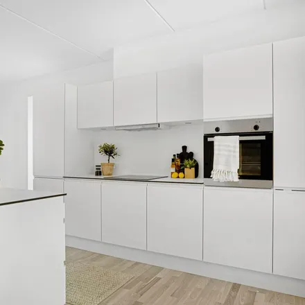 Rent this 4 bed apartment on PH Park 1 in 2970 Hørsholm, Denmark