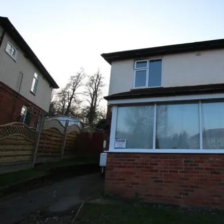 Rent this 3 bed duplex on 44 Stratford Avenue in Atherstone, CV9 2AW