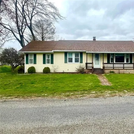 Image 1 - 289 East Tower Street, Mulberry Grove, Bond County, IL 62262, USA - House for sale