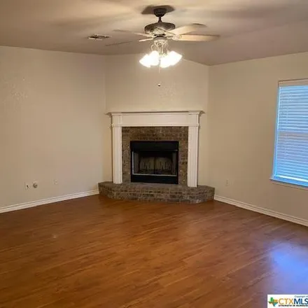 Image 2 - 1701 East Avenue H, Temple, TX 76501, USA - House for rent