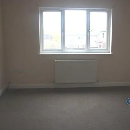 Image 2 - The Bargain Hut, 22 Wood Road, Derby, DE21 4LU, United Kingdom - Apartment for rent