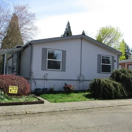 Buy this studio apartment on South Elmwood Circle in Canby, OR 97013