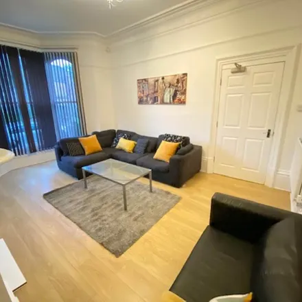 Rent this 6 bed house on Belmont Street in Huddersfield, HD1 5BZ