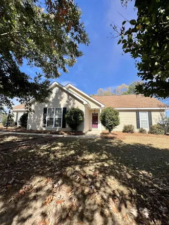 Buy this 3 bed house on 204 Turnberry Way in Houston County, GA 31008