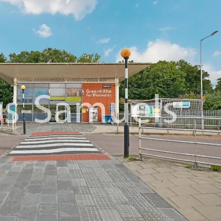 Image 3 - The Boulevard, Greenhithe, DA9 9GS, United Kingdom - Townhouse for rent