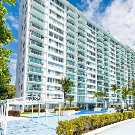 Rent this 1 bed condo on Mirador Apartments South Tower in 1000 West Avenue, Miami Beach