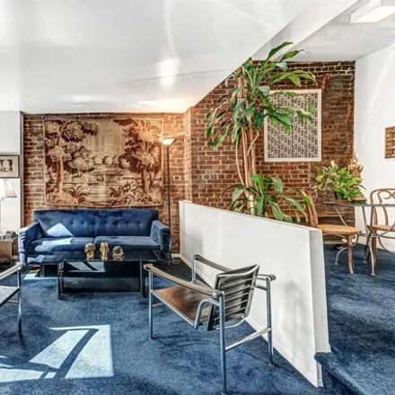 Image 1 - 179 East 78th Street, New York, NY 10075, USA - Condo for sale