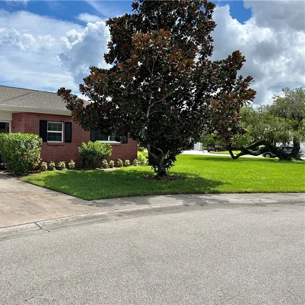 Image 2 - Myerlee Country Club, 1380 Myerlee Country Club Boulevard, Fort Myers Beach, Lee County, FL 33919, USA - Townhouse for sale