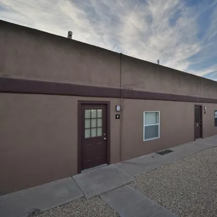 Image 3 - 2106 College St, Las Cruces, New Mexico, 88001 - House for sale