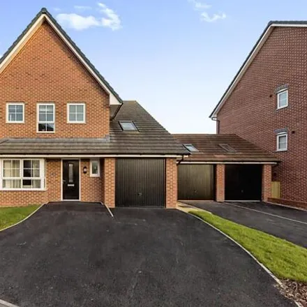 Rent this 5 bed house on 15 Filter Bed Way in Sandbach, CW11 4AD