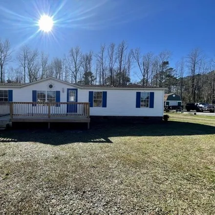 Buy this studio apartment on 120 Heath Drive in Pender County, NC 28457