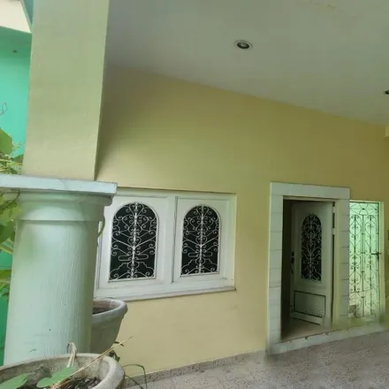 Buy this studio house on Truckers Alliance of Yucatan in Calle 73 512, 97000 Mérida