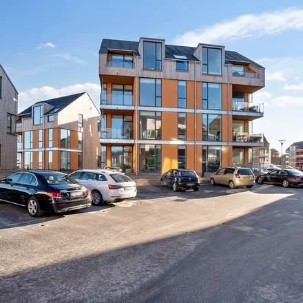 Rent this 4 bed apartment on Strandpromenaden 57 in 3000 Helsingør, Denmark