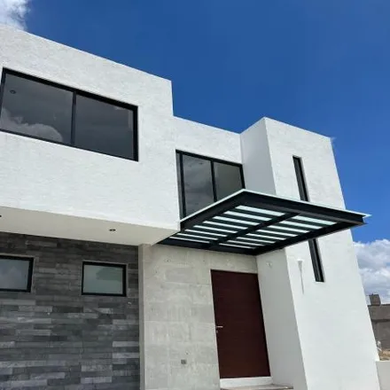 Image 1 - Circuito UNAM, Delegaciön Santa Rosa Jáuregui, 76100 Juriquilla, QUE, Mexico - House for sale