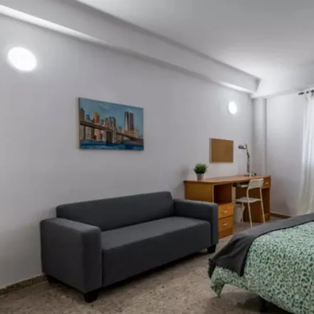 Rent this 5 bed room on Dia Market in Carrer dels Lleons, 46023 Valencia