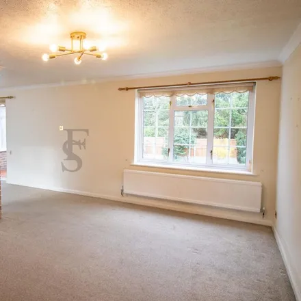 Image 4 - Pennine Close, Oadby, LE2 4TB, United Kingdom - House for rent