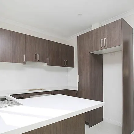 Image 7 - Shepley Oval, Langhorne Street, Dandenong VIC 3175, Australia - Apartment for rent