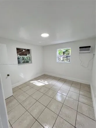 Image 6 - 2580 Northeast 182nd Terrace, Ojus, North Miami Beach, FL 33160, USA - House for rent