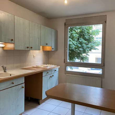 Rent this 3 bed apartment on Solvay in Rue des Cuirassiers, 69003 Lyon