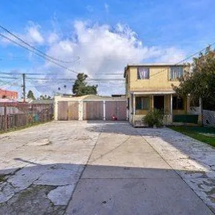 Image 3 - West 68th Street, Los Angeles, CA 90044, USA - House for sale