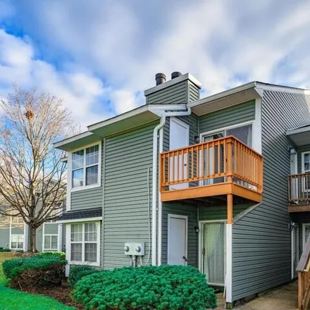 Buy this 2 bed condo on 8617 Beekman Place in Mount Vernon, VA 22309