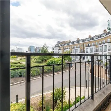 Image 2 - Imperial Crescent, London, SW6 2QW, United Kingdom - Apartment for sale