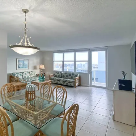 Image 6 - 3801 South Ocean Drive, Beverly Beach, Hollywood, FL 33019, USA - Condo for rent