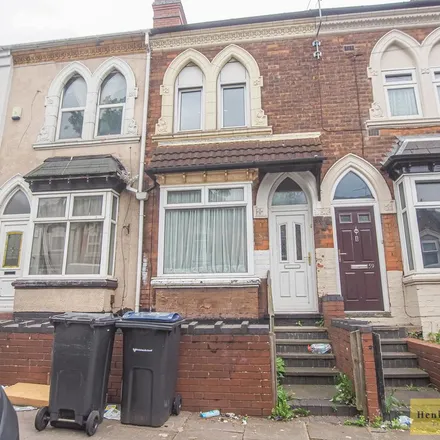 Rent this 3 bed townhouse on Clarence Road in Birmingham, B21 0ED