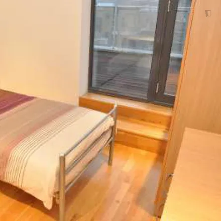 Rent this 4 bed room on 86 Copenhagen Place in Bow Common, London
