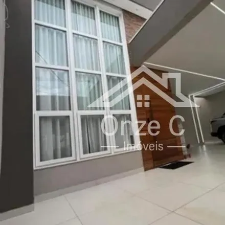 Buy this 3 bed house on Rua Irani Alves de Camargo in Morros, Guarulhos - SP