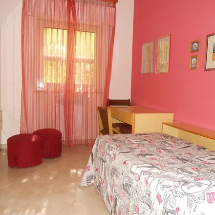 Image 5 - Via Acitrezza, 95126 Catania CT, Italy - Apartment for rent