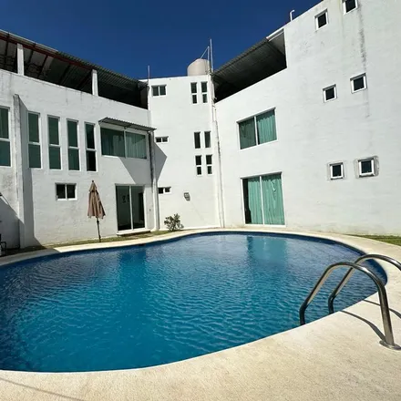 Rent this studio house on Circuito Viaducto Diamante in 39300 Acapulco, GRO