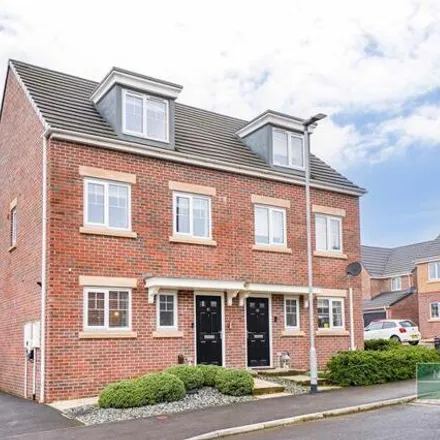 Buy this 3 bed duplex on 26 Milton Road in Horbury, WF2 8AD