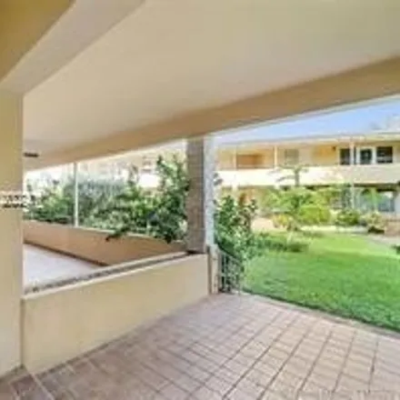 Image 3 - 20 Park Drive, Bal Harbour Village, Miami-Dade County, FL 33154, USA - Condo for rent