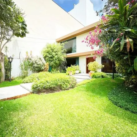 Buy this 4 bed house on Avenida de Tomás Marsano 1411 in Surquillo, Lima Metropolitan Area 15048