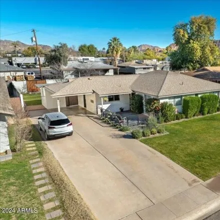 Image 3 - 3820 East Amelia Avenue, Phoenix, AZ 85018, USA - House for sale