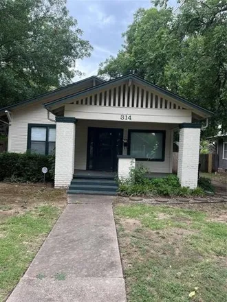Buy this 3 bed house on 314 E Castro St in Norman, Oklahoma