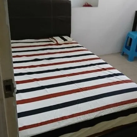 Rent this 1 bed room on Ark Hostel in 83B, 85B