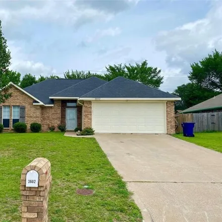 Rent this 3 bed house on 3802 Stanford Street in Greenville, TX 75401