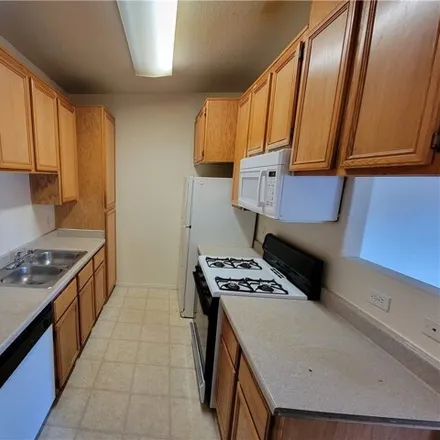 Image 3 - 4730 E Craig Rd Unit 1093, Las Vegas, Nevada, 89115 - Condo for rent