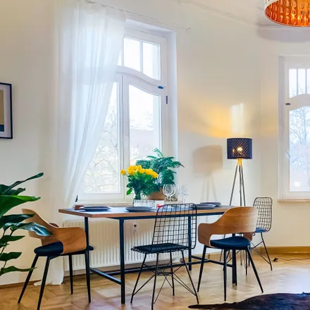 Rent this 2 bed apartment on Kochstraße 54 in 04275 Leipzig, Germany