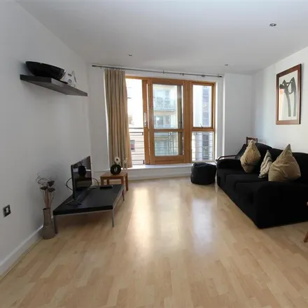 Rent this 2 bed apartment on Bowman Lane in Leeds, LS10 1HQ
