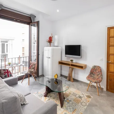 Rent this 2 bed apartment on Calle Huerto del Conde in 7, 29012 Málaga